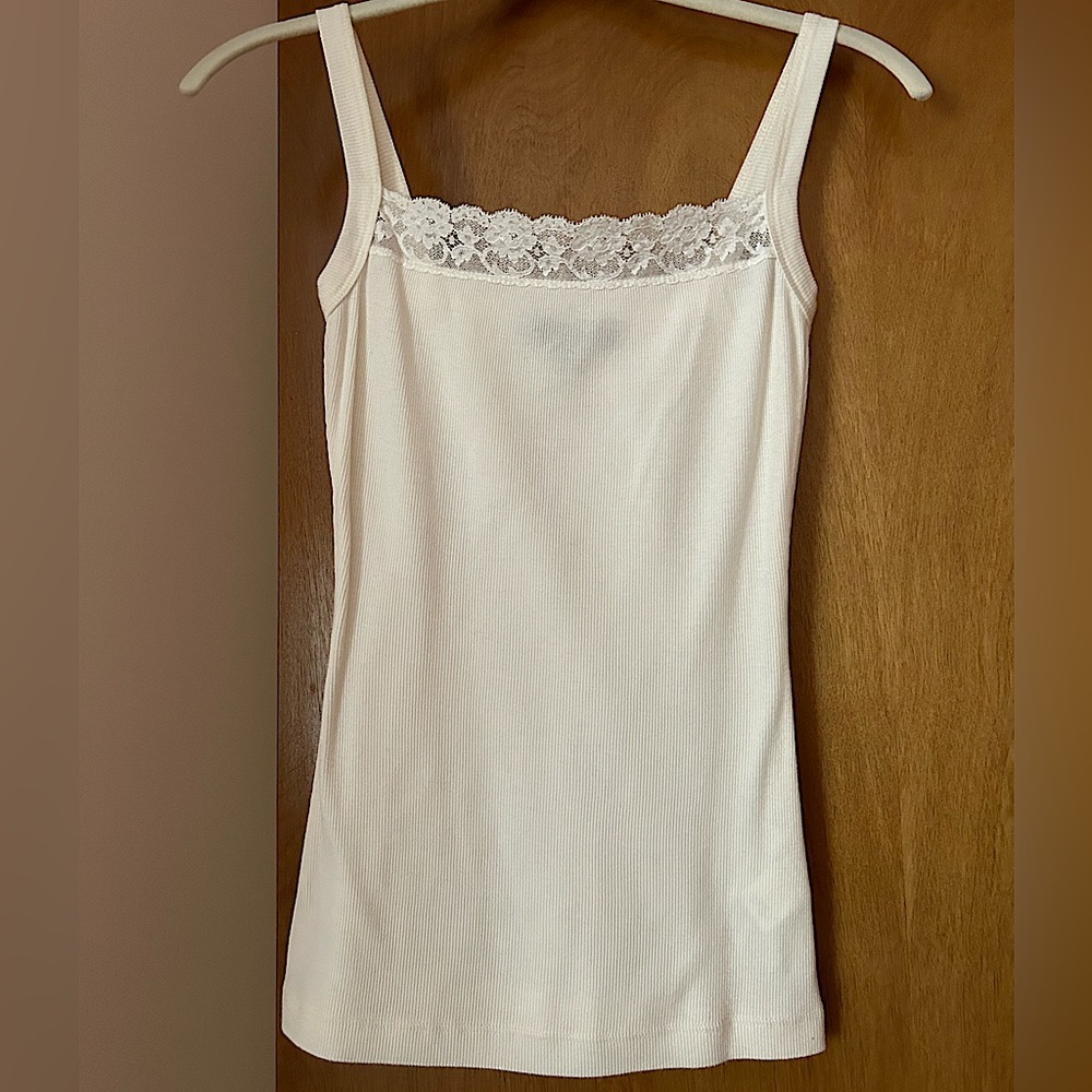 Karen Kane cream camisole in size small